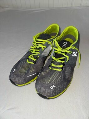 On Running Cloud X Men’s Shoes